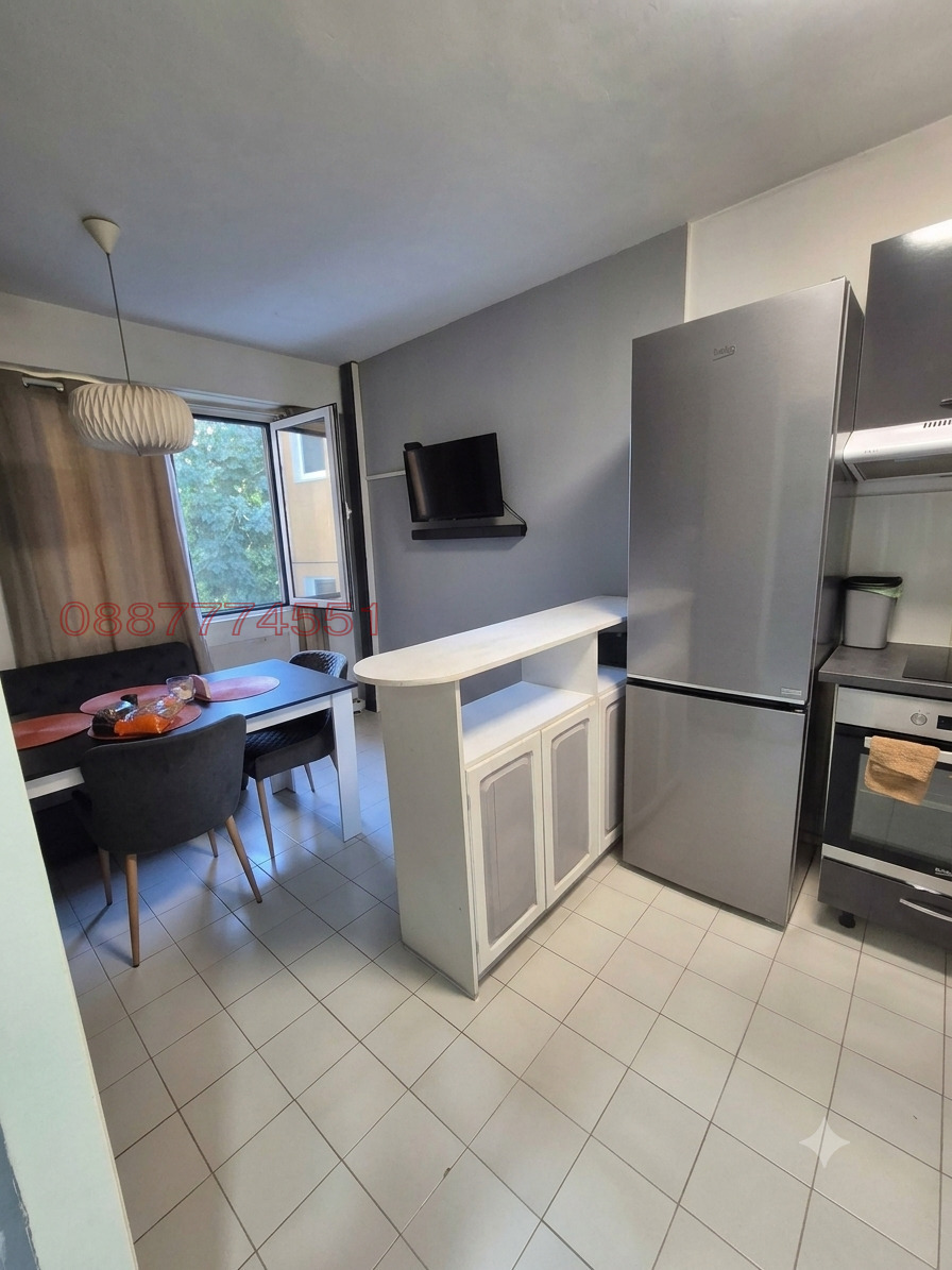 Продава 3-СТАЕН, гр. Плевен, Дружба 2, снимка 13 - Апартаменти - 56106072