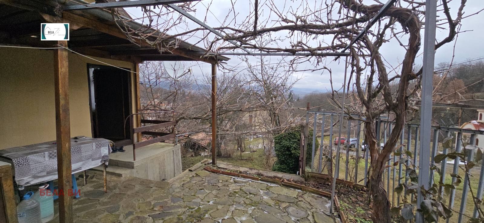 Продава КЪЩА, с. Борнарево, област Перник, снимка 2 - Къщи - 54424479