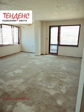 1 dormitorio Vazrozhdentsi, Kardzhali 1