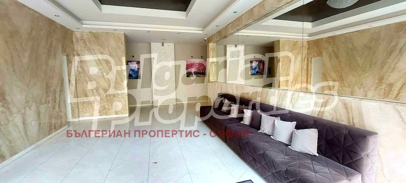 Продава 3-СТАЕН, гр. София, Гоце Делчев, снимка 2 - Aпартаменти - 47862647