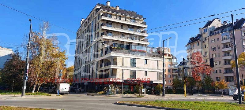 Продава 3-СТАЕН, гр. София, Гоце Делчев, снимка 1 - Aпартаменти - 47862647