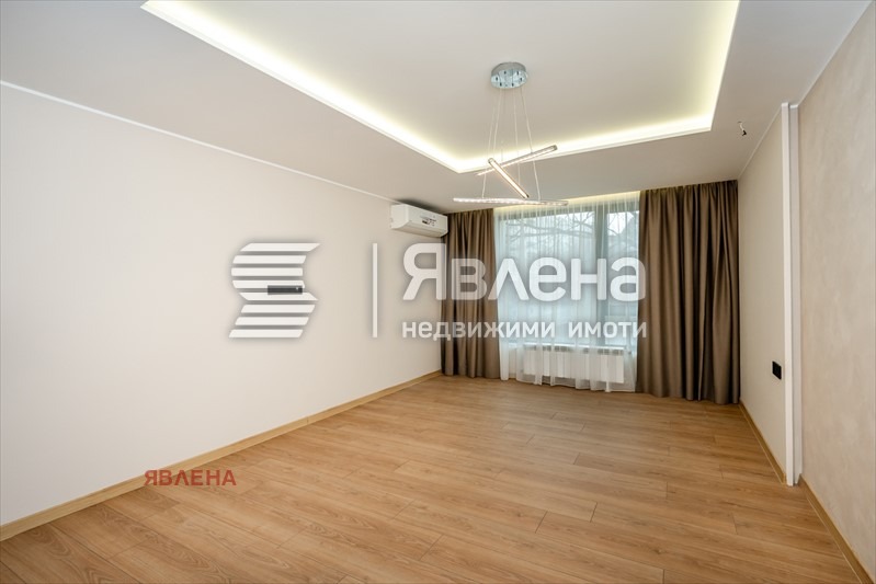 Продава 3-СТАЕН, гр. София, Лозенец, снимка 4 - Апартаменти - 54198247