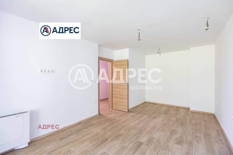 Продава МНОГОСТАЕН, гр. Варна, к.к. Св.Св. Константин и Елена, снимка 11 - Апартаменти - 53467293