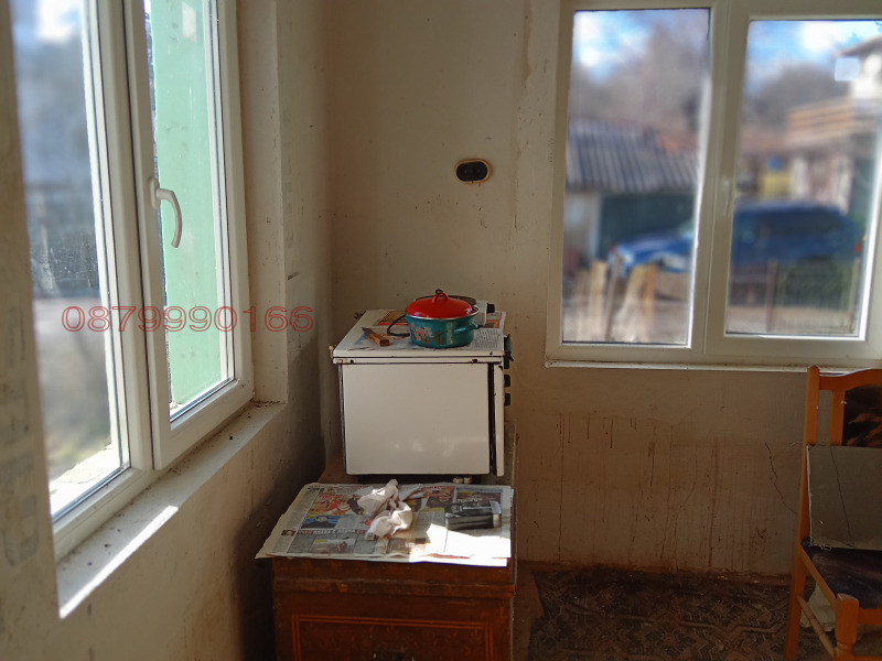 Продава КЪЩА, с. Кошарево, област Перник, снимка 4 - Къщи - 53109803