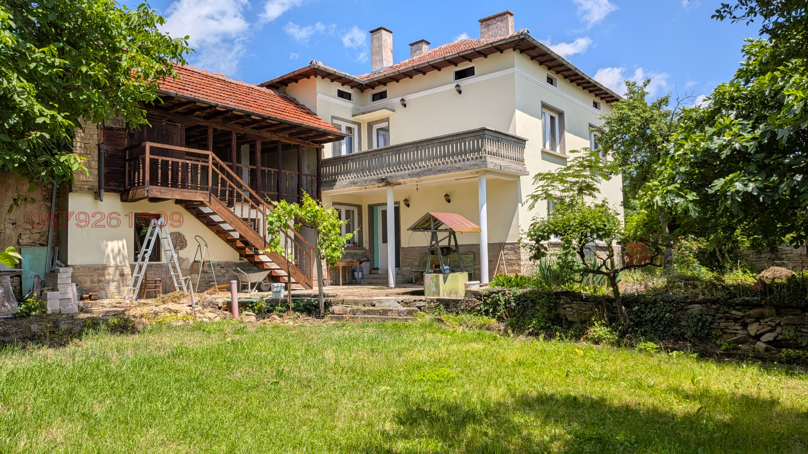 Продава КЪЩА, с. Гостилица, област Габрово