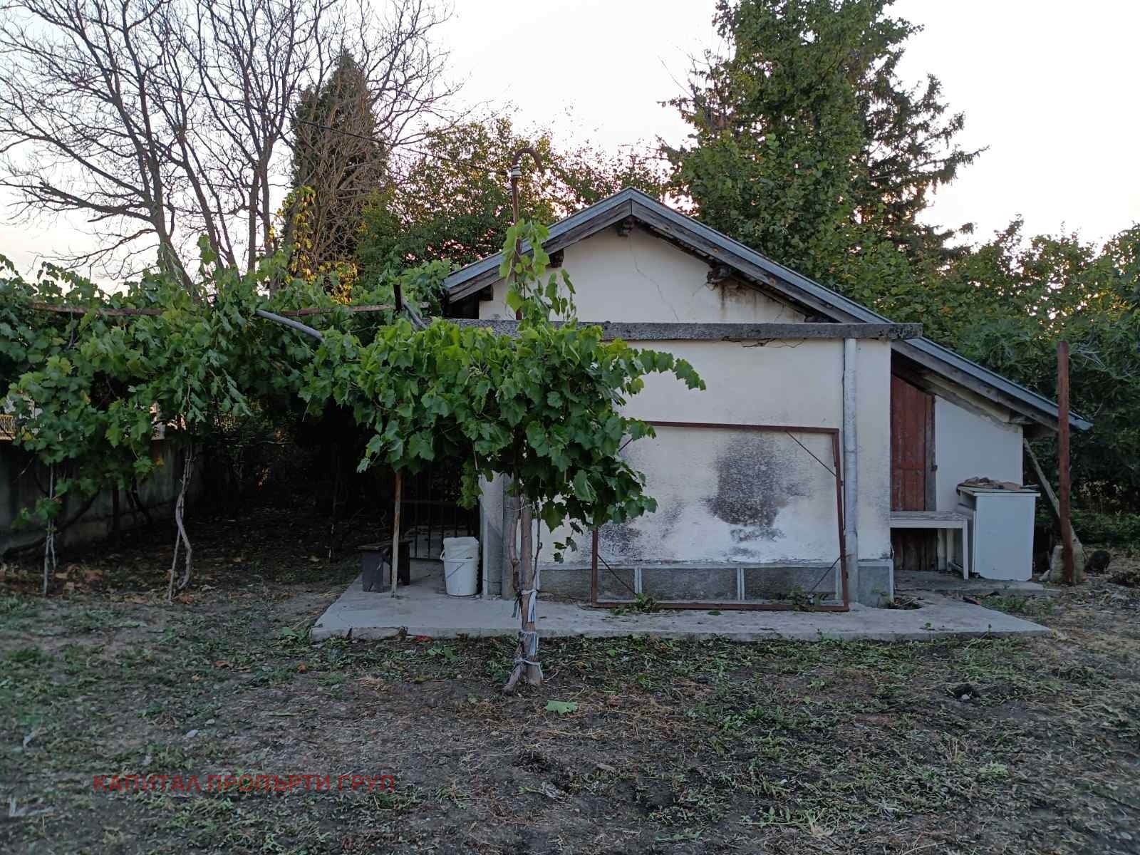 Продава КЪЩА, с. Арнаутито, област Стара Загора