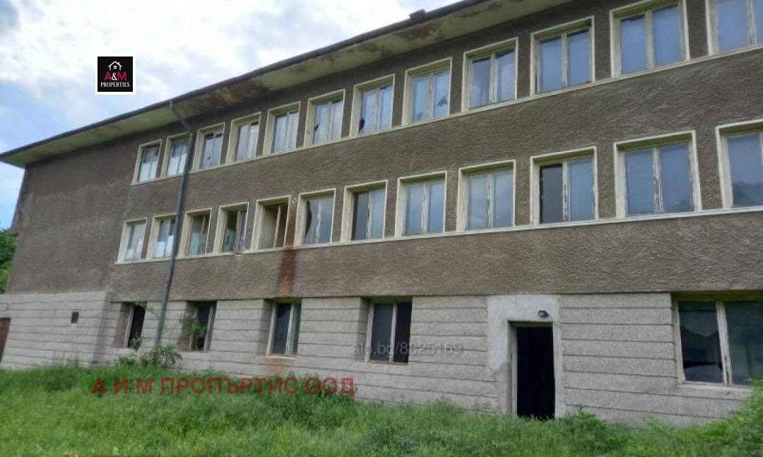 Продава ПРОМ. ПОМЕЩЕНИЕ, с. Рашка Гращица, област Кюстендил, снимка 3 - Производствени сгради - 55041110