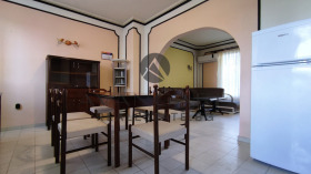 2 quartos Kiutchuk Parij, Plovdiv