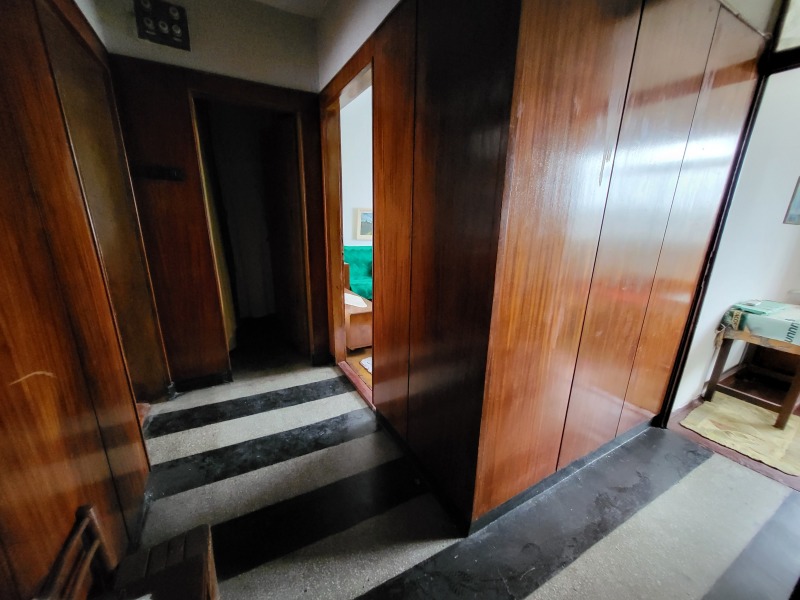 Продава 2-СТАЕН, гр. Шумен, Болницата, снимка 3 - Апартаменти - 52205858