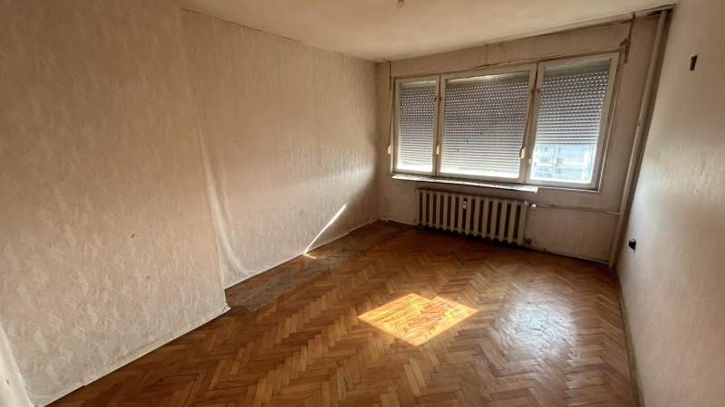 À vendre  1 chambre Rouse , Zdravets , 73 m² | 55904654