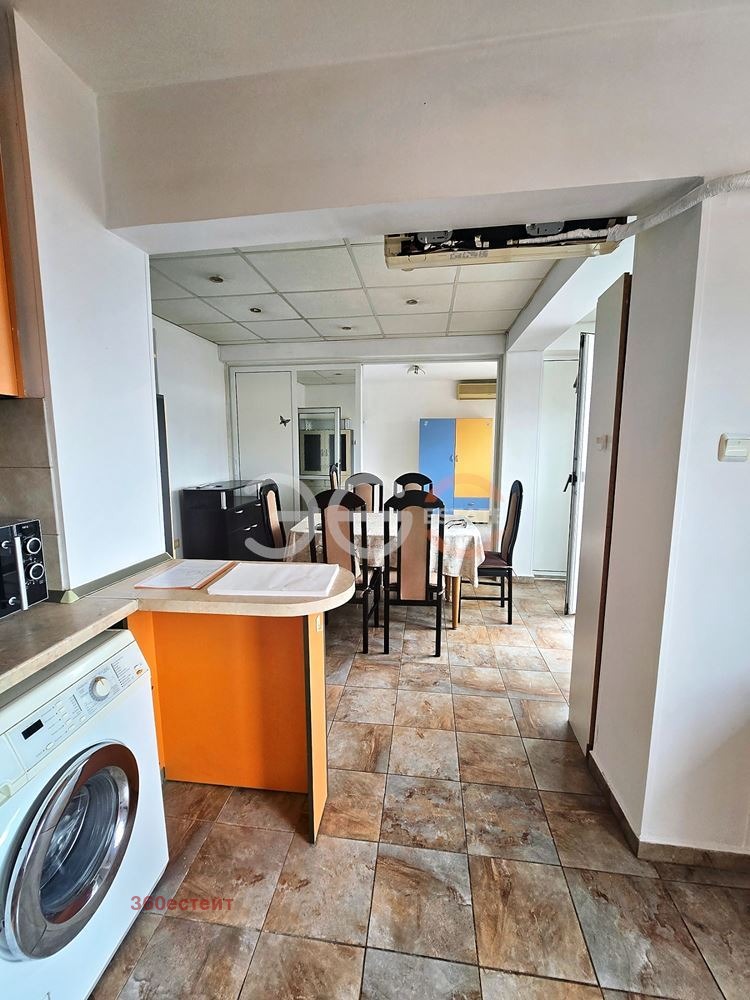 Продава 4-СТАЕН, гр. Варна, Колхозен пазар, снимка 4 - Апартаменти - 55836120