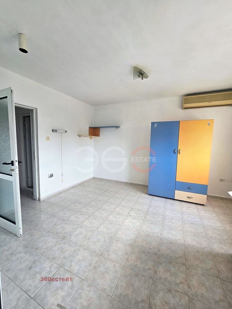 Продава 4-СТАЕН, гр. Варна, Колхозен пазар, снимка 9 - Апартаменти - 55836120