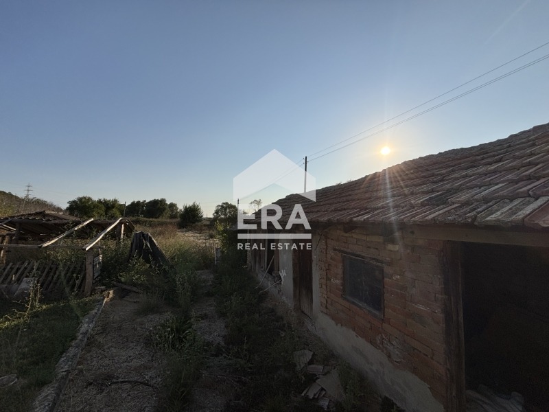 Продава КЪЩА, с. Генерал Киселово, област Варна, снимка 16 - Къщи - 56474260