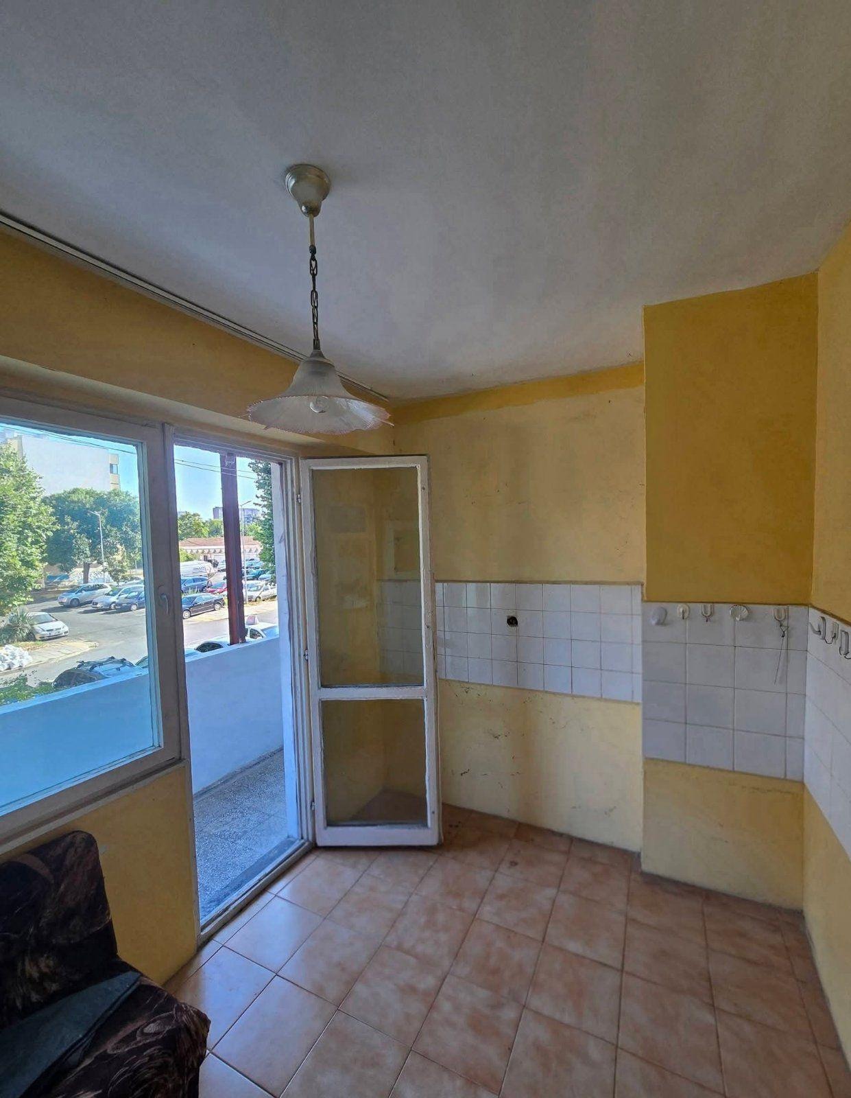 Продава 1-СТАЕН, гр. Бургас, Изгрев, снимка 5 - Апартаменти - 55941303