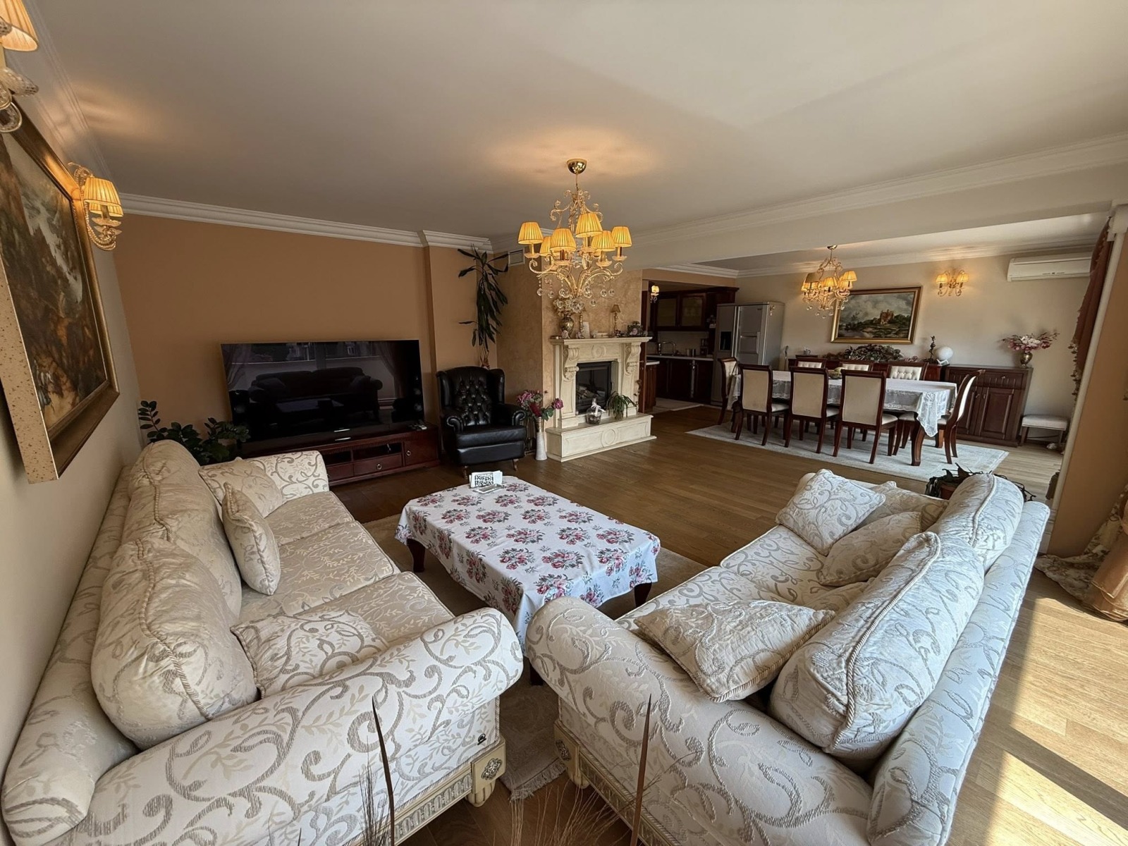 Продава 3-СТАЕН, гр. Благоевград, Идеален център, снимка 3 - Апартаменти - 53797583