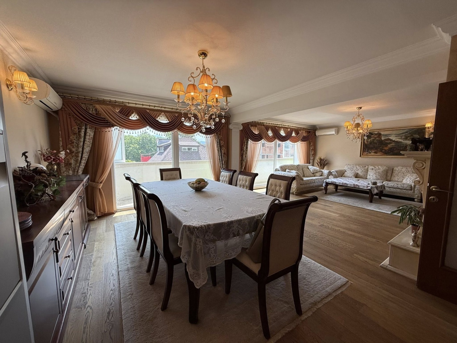 Продава 3-СТАЕН, гр. Благоевград, Идеален център