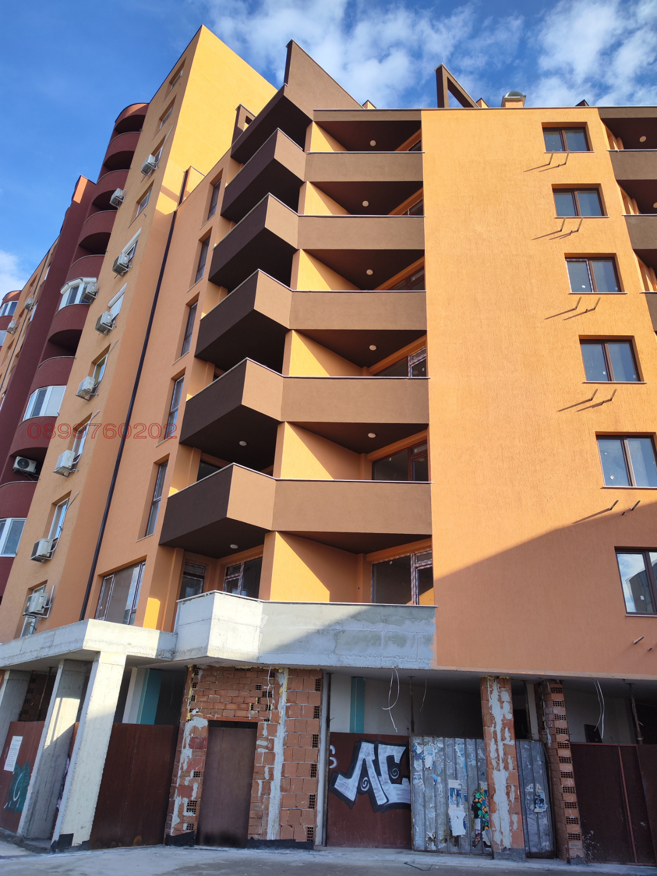 Продава ГАРАЖ, ПАРКОМЯСТО, гр. Пловдив, Тракия, снимка 15 - Гаражи и паркоместа - 54654303