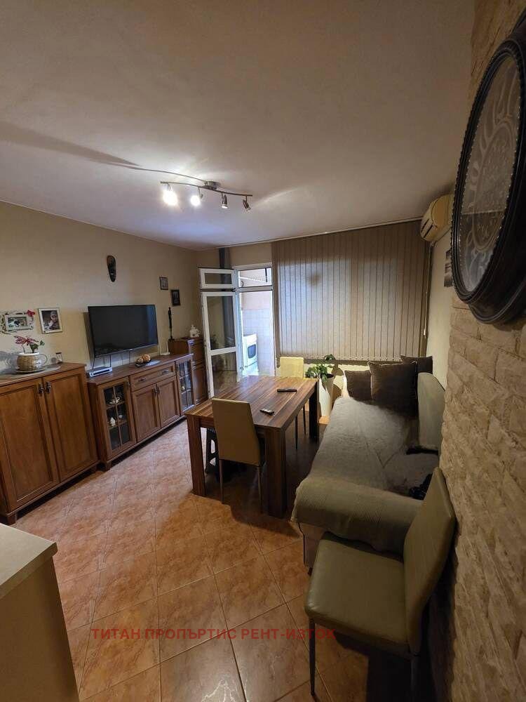 Продава 1-СТАЕН, гр. Бургас, област Бургас, снимка 2 - Апартаменти - 52374486