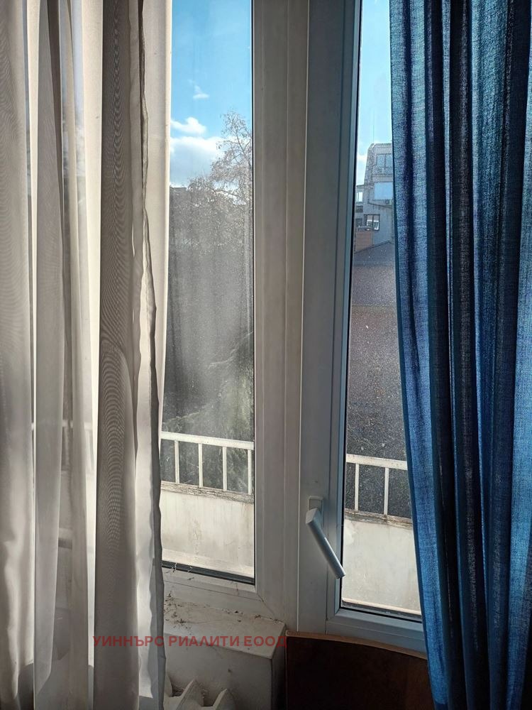 Продава МНОГОСТАЕН, гр. София, Център, снимка 12 - Апартаменти - 56127440