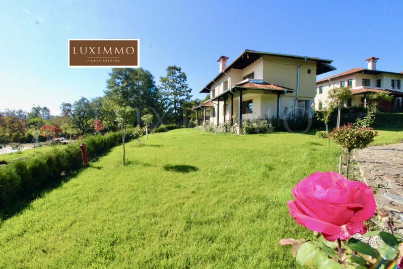 In vendita  Casa regione Lovech , Apriltsi , 154 mq | 87762270