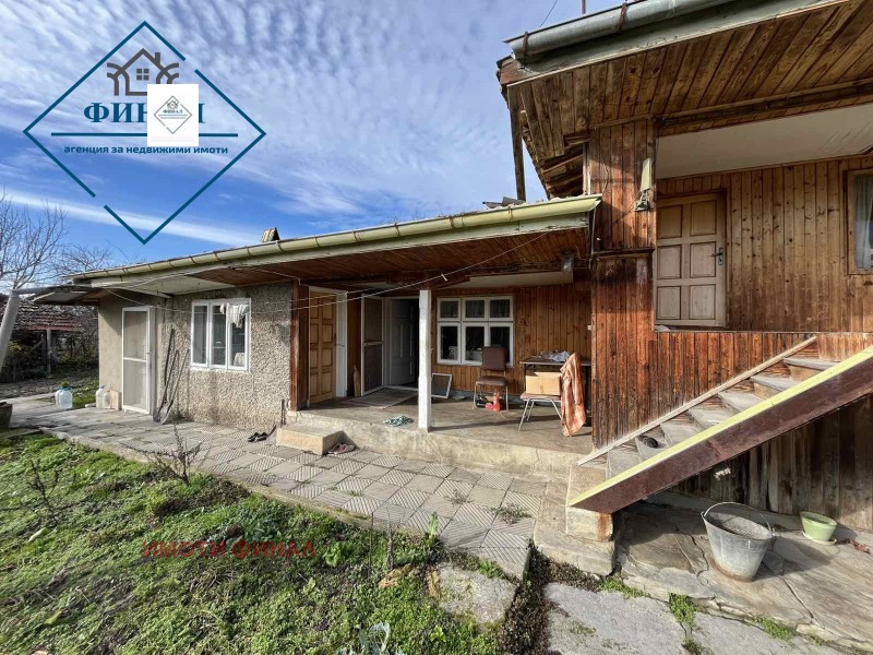 Продава КЪЩА, с. Овчарово, област Шумен, снимка 2 - Къщи - 52606722