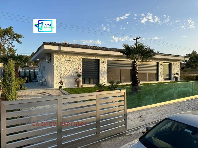 Продава КЪЩА, Извън страната, област Извън страната, снимка 2 - Къщи - 53847563