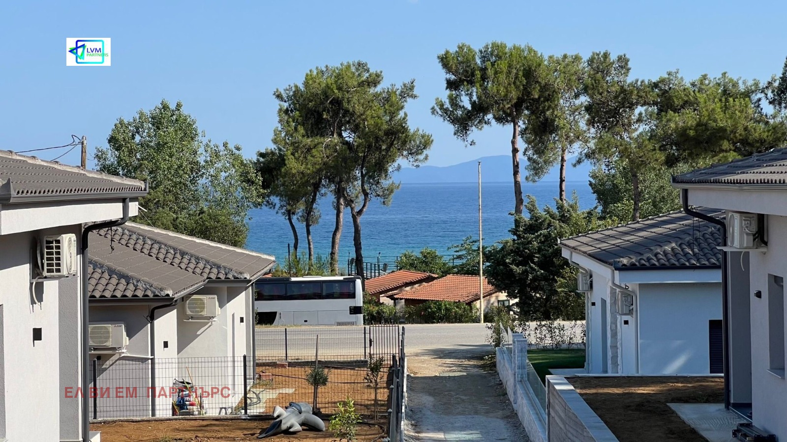 Продава КЪЩА, Извън страната, област Извън страната