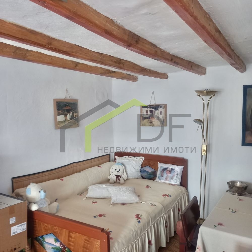 Продава КЪЩА, с. Звънец, област Варна, снимка 5 - Къщи - 55096929