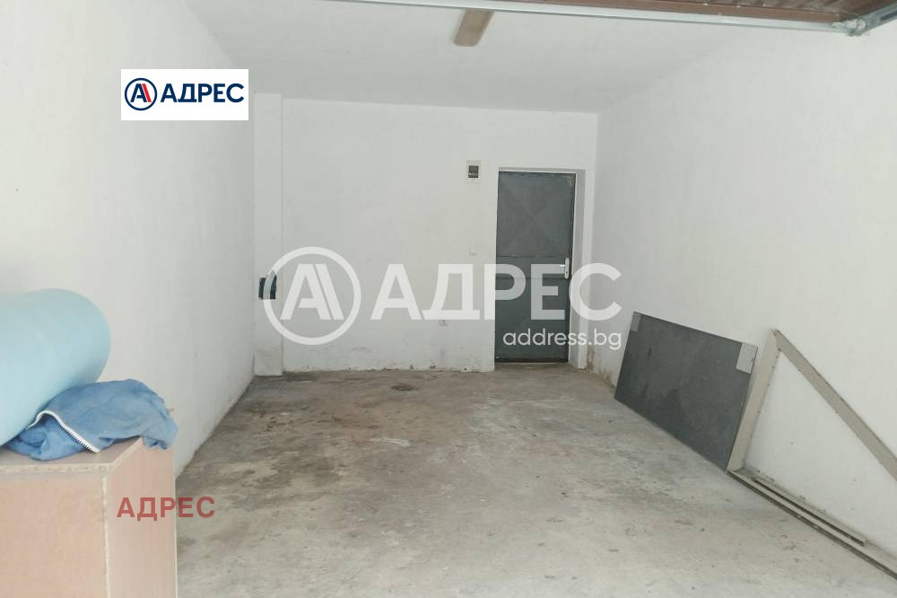 Продава ГАРАЖ, ПАРКОМЯСТО, гр. Варна, к.к. Чайка, снимка 2 - Гаражи и паркоместа - 56116046
