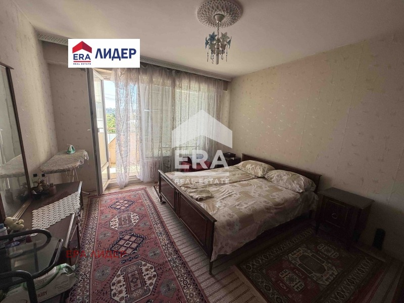 Продава 3-СТАЕН, гр. Русе, Чародейка - Север, снимка 2 - Апартаменти - 55591400