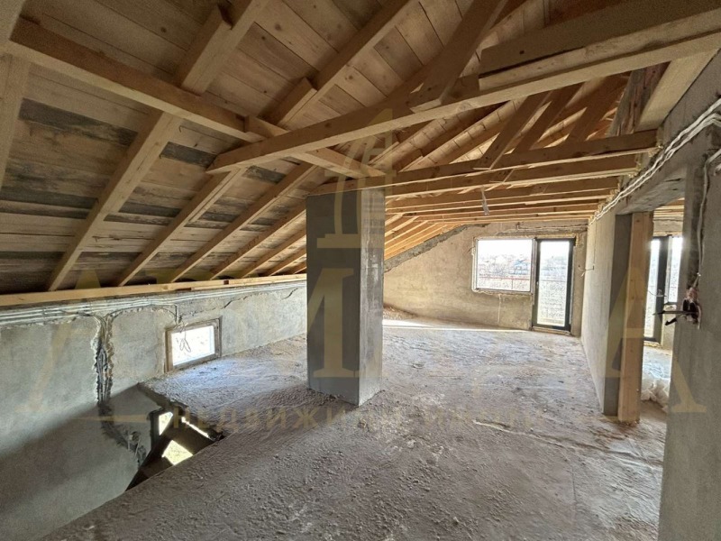Till salu  Hus region Haskovo , Varbica , 210 kvm | 81056213 - bild [11]