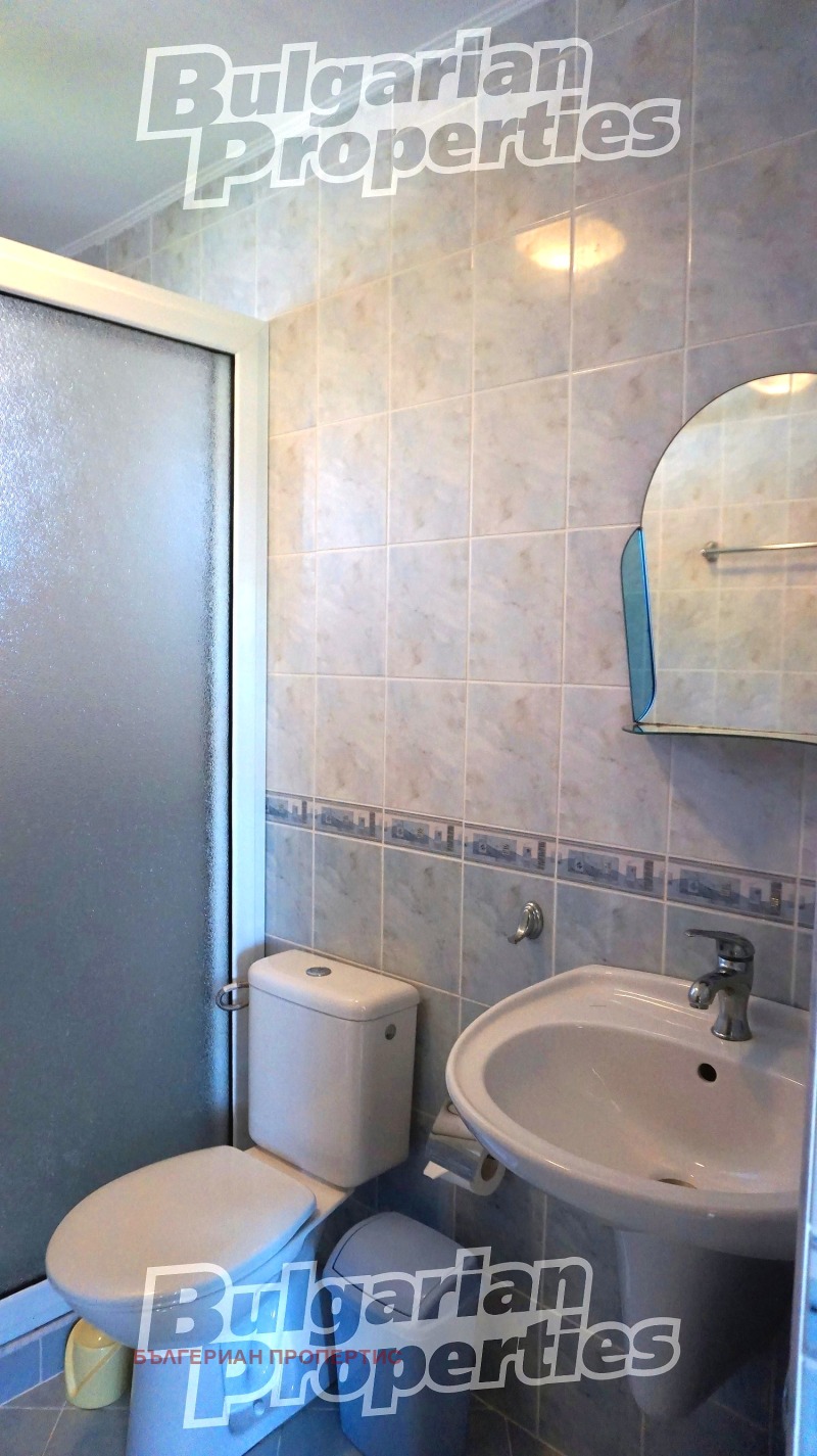 Продава КЪЩА, с. Соколово, област Добрич, снимка 6 - Къщи - 53269152