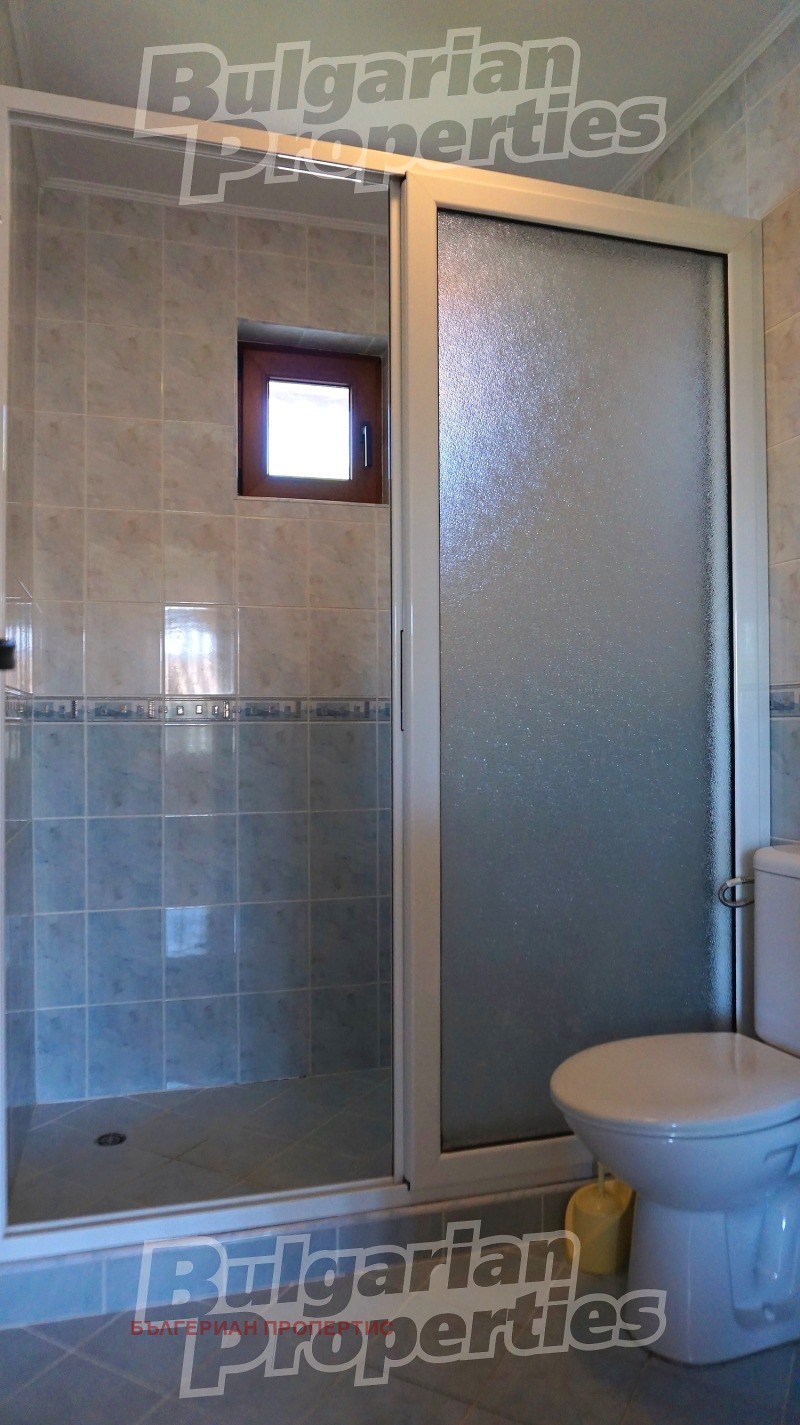 Продава КЪЩА, с. Соколово, област Добрич, снимка 11 - Къщи - 53269152