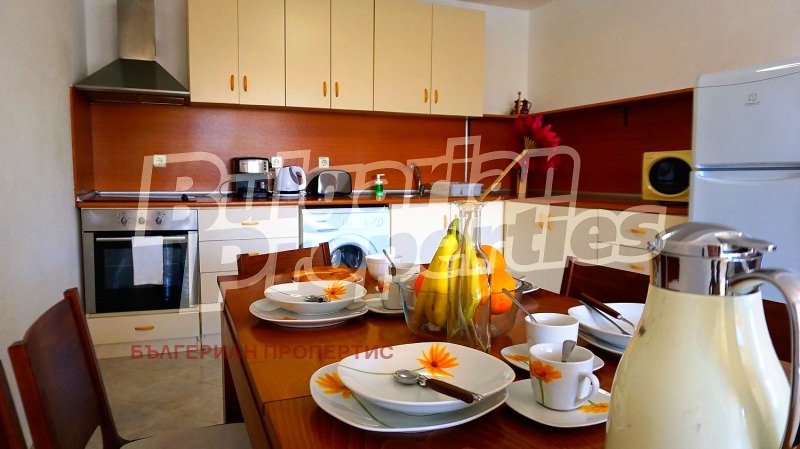 Продава КЪЩА, с. Соколово, област Добрич, снимка 7 - Къщи - 53269152