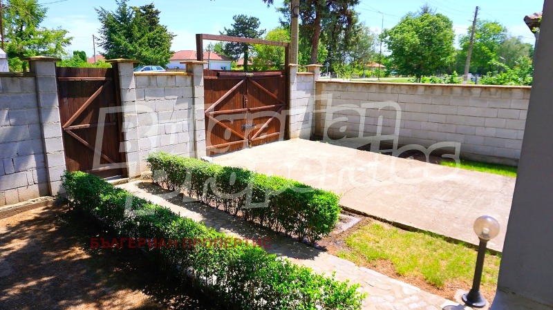 Продава КЪЩА, с. Соколово, област Добрич, снимка 12 - Къщи - 53269152