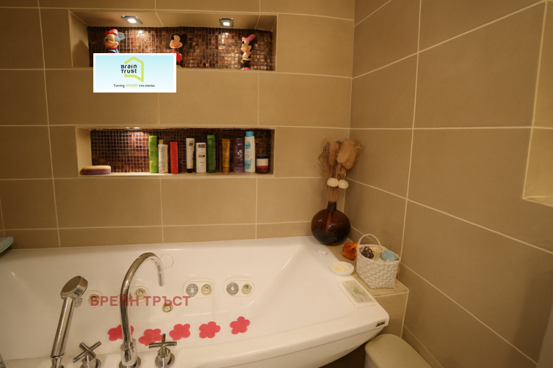 Продава ВИЛА, Извън страната, област Извън страната, снимка 9 - Вили - 52533529