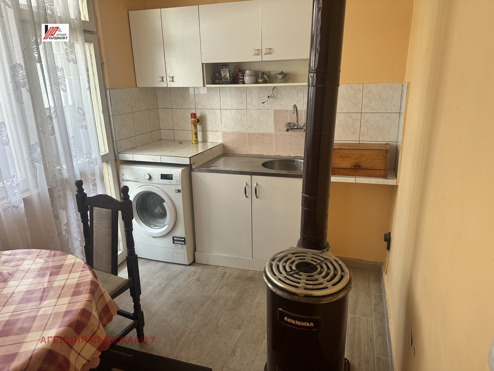 Продава 2-СТАЕН, гр. Кърджали, Възрожденци, снимка 5 - Апартаменти - 55581646