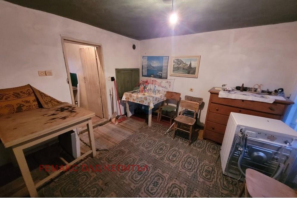 Продава КЪЩА, с. Страхилово, област Велико Търново, снимка 2 - Къщи - 53424684