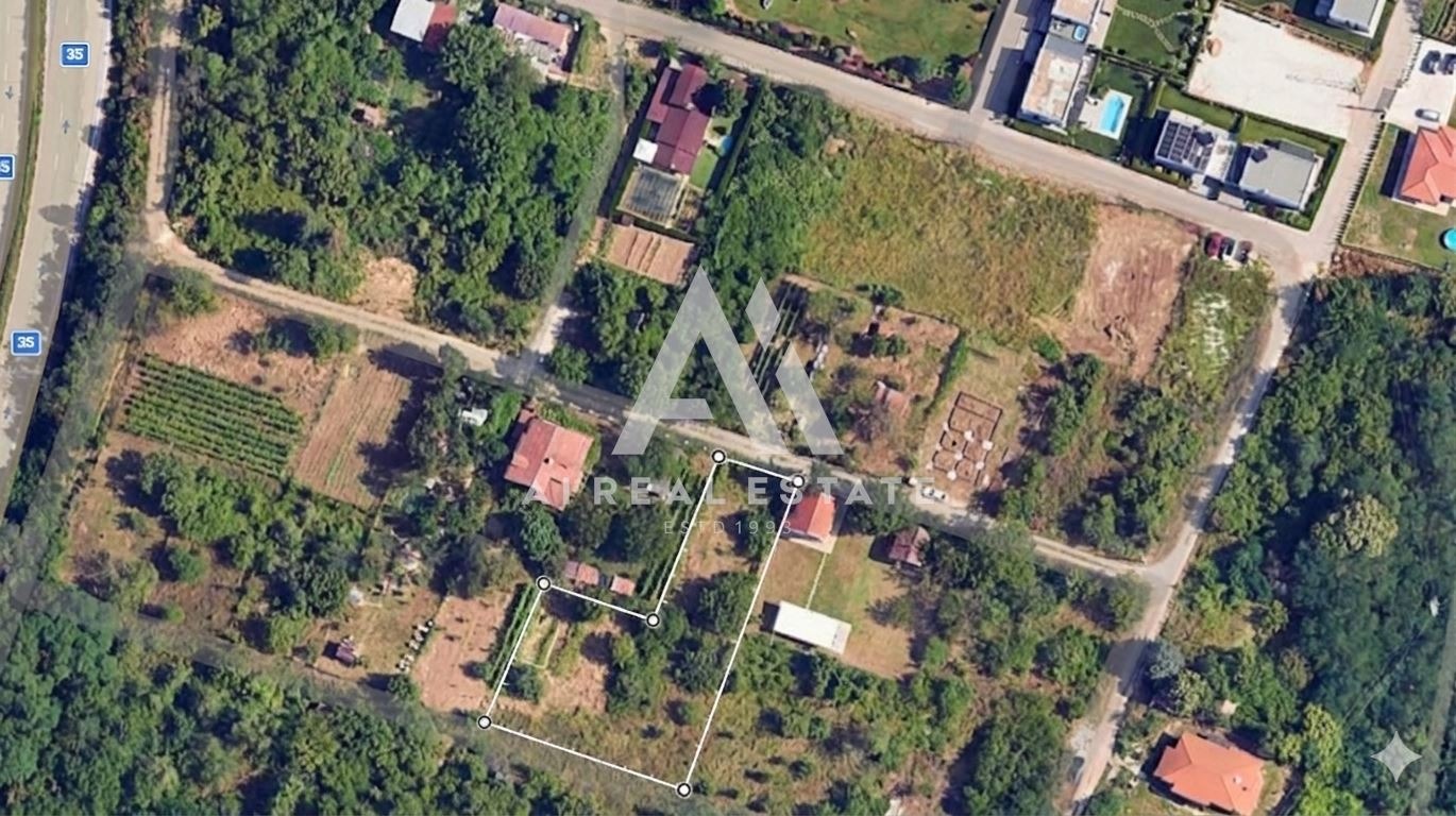 Продава ПАРЦЕЛ, гр. Плевен, м-т Стражата, снимка 4 - Парцели - 54149433