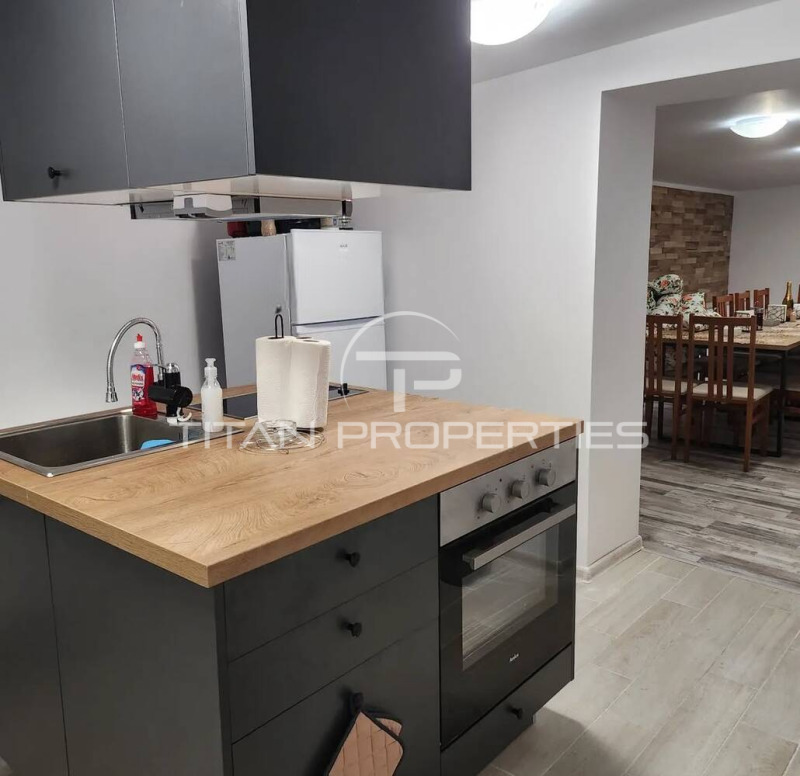 Eladó  Ház régió Plovdiv , Ceretelevo , 144 négyzetméter | 52981569 - kép [4]