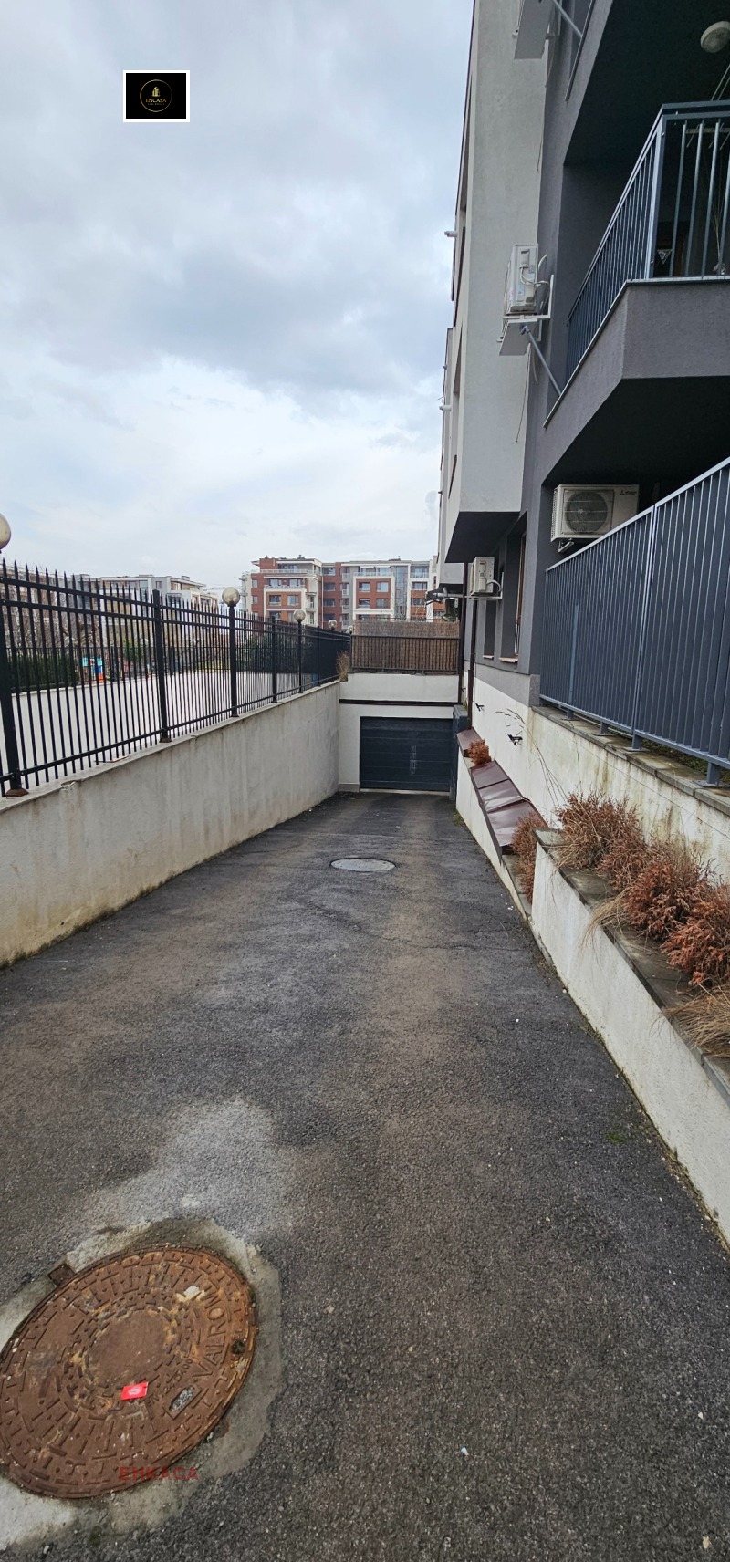 Продава ГАРАЖ, ПАРКОМЯСТО, гр. София, Манастирски ливади, снимка 3 - Гаражи и паркоместа - 53300378