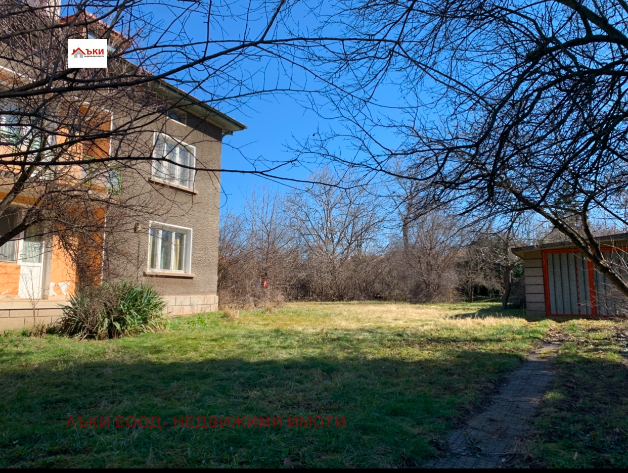 Продава КЪЩА, гр. София, с. Горни Богров, снимка 2 - Къщи - 50492801