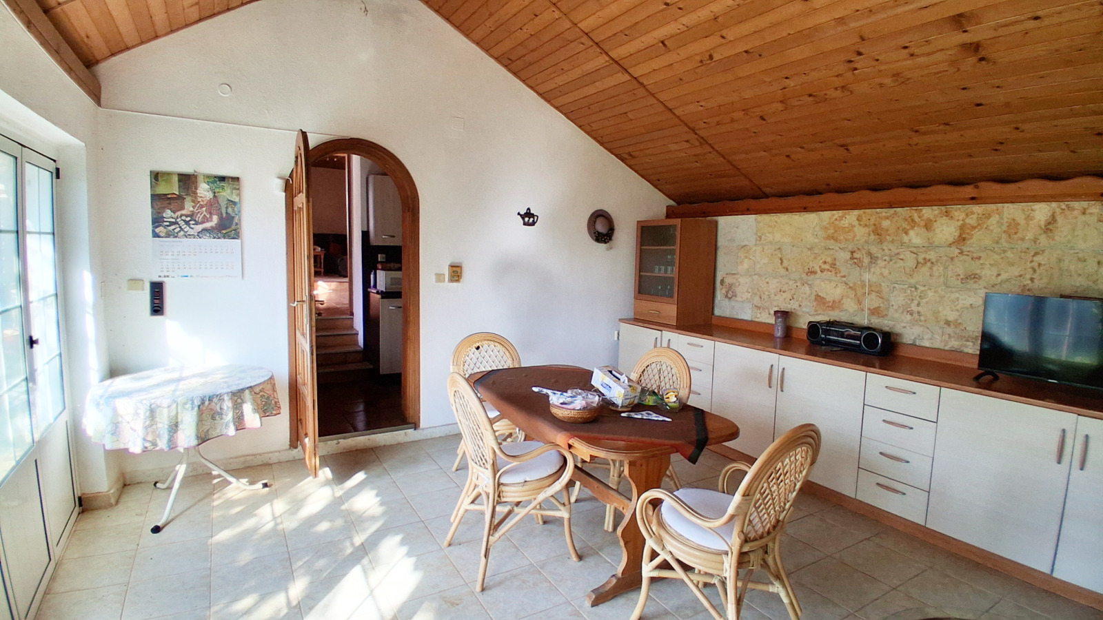 Продава КЪЩА, гр. Балчик, област Добрич, снимка 2 - Къщи - 52164398