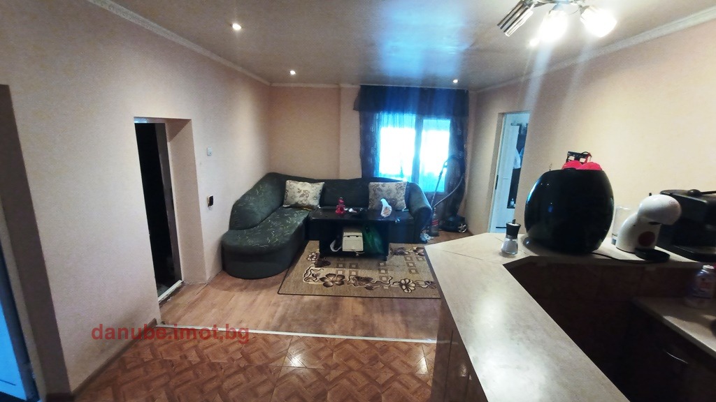 Продава КЪЩА, гр. Русе, Родина 2, снимка 6 - Къщи - 53725156