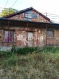 Продава ВИЛА, гр. Карлово, област Пловдив, снимка 1 - Вили - 38305400