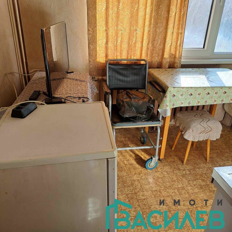 Продава 1-СТАЕН, гр. София, Толстой, снимка 3 - Апартаменти - 52467453