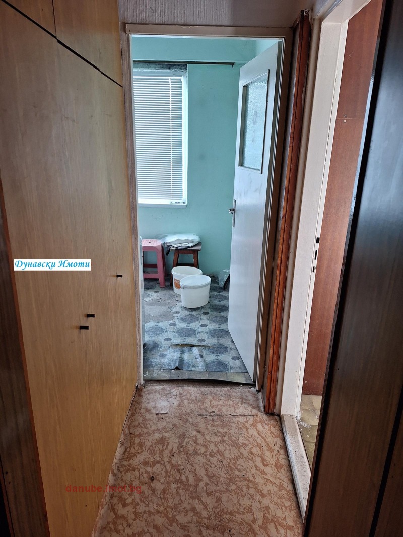 Myytävänä  1 makuuhuone Ruse , Tšarodejka - Jug , 64 neliömetriä | 82610583 - kuva [5]
