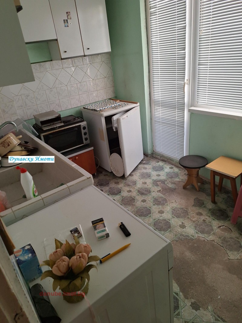 Myytävänä  1 makuuhuone Ruse , Tšarodejka - Jug , 64 neliömetriä | 82610583 - kuva [6]