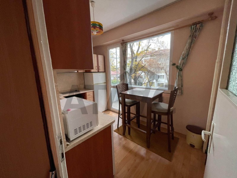 Продава 2-СТАЕН, гр. Пловдив, Кючук Париж, снимка 5 - Апартаменти - 53280248