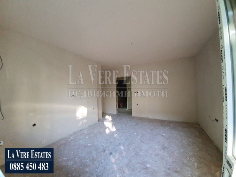 In vendita  3 camere da letto Ruse , Vazragdane , 100 mq | 53469572 - Immagine [15]